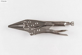 На сайте Трейдимпорт можно недорого купить Ручные тиски струбцина с удлиненными губками 225мм APT-39003B. 